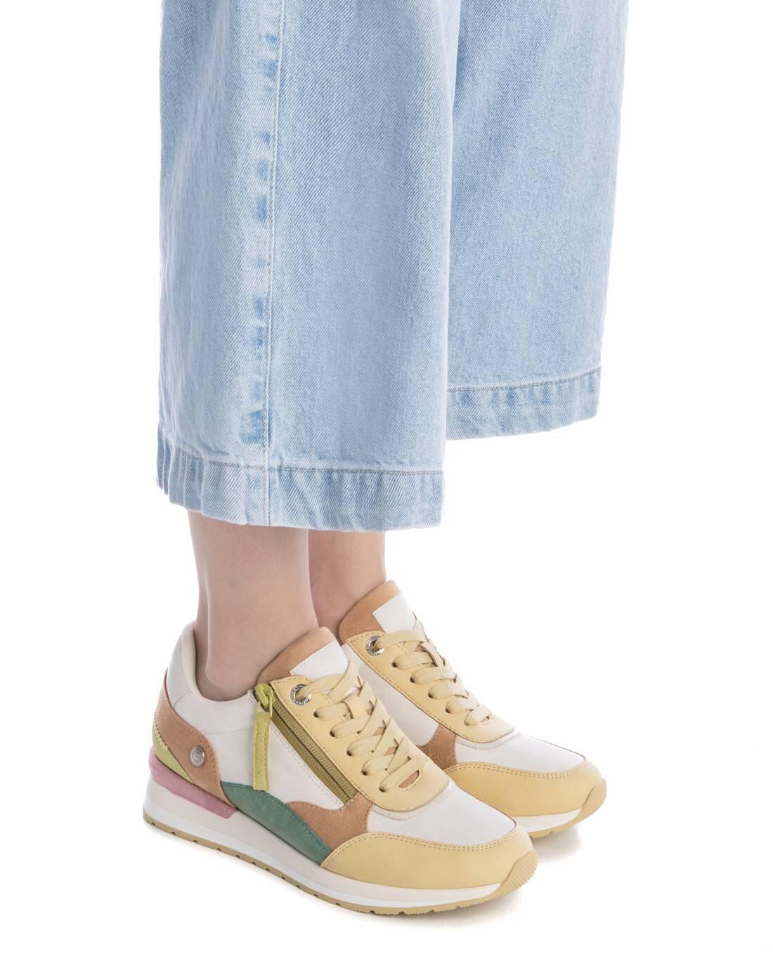 Zapatilla De Mujer Refresh 172630 Amarillo 2/5