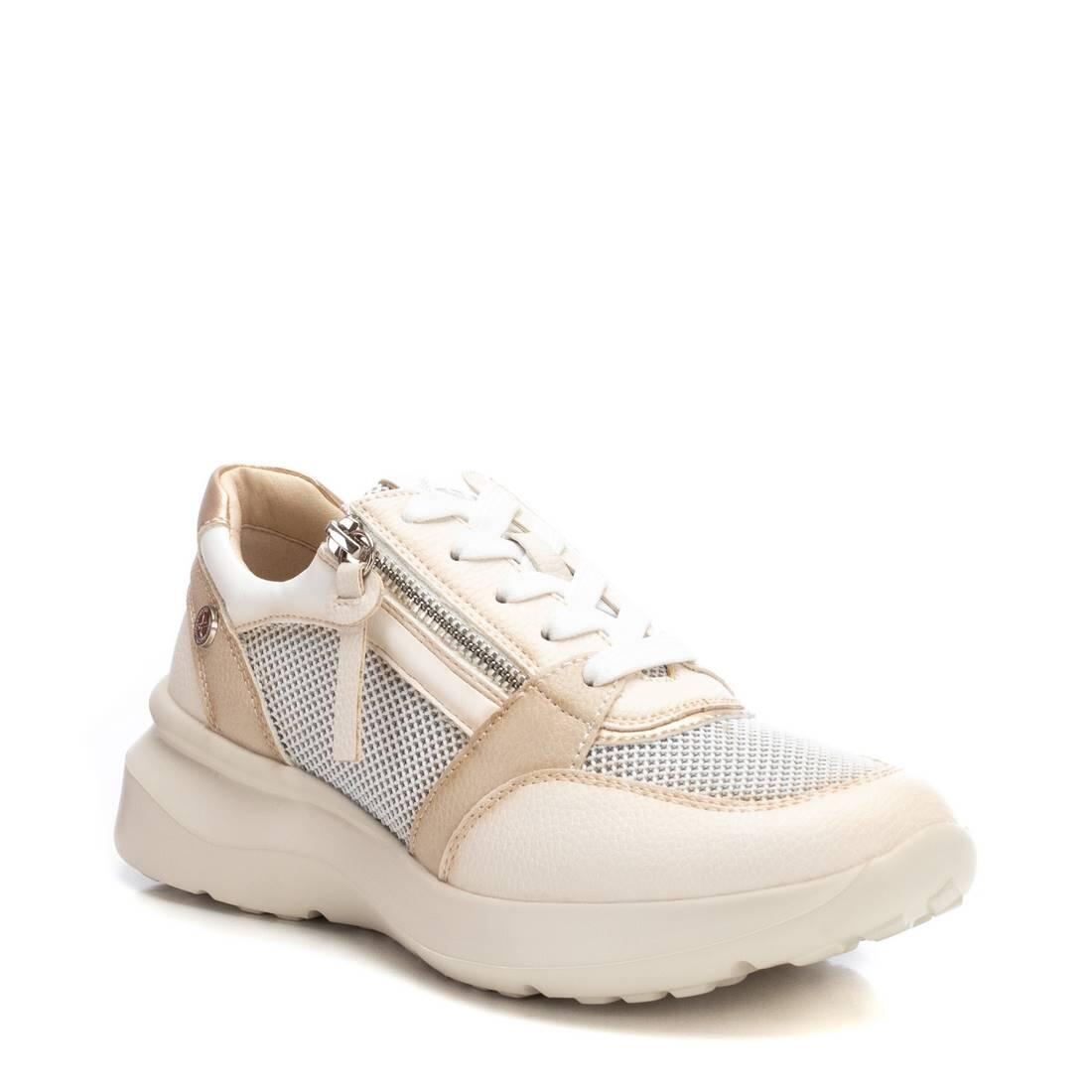 Zapatilla De Mujer Xti 143736 Beige 2/3
