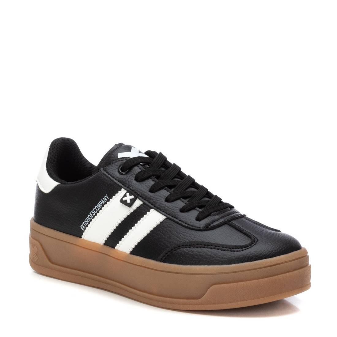 Zapatilla De Mujer Xti 143645 Negro 3/5