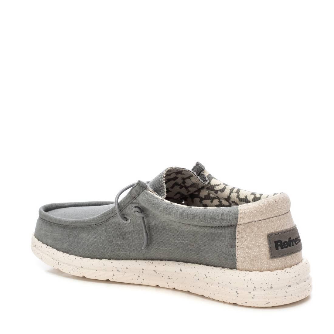 Scarpe Refresh modello 172468-02 per uomini 3/4