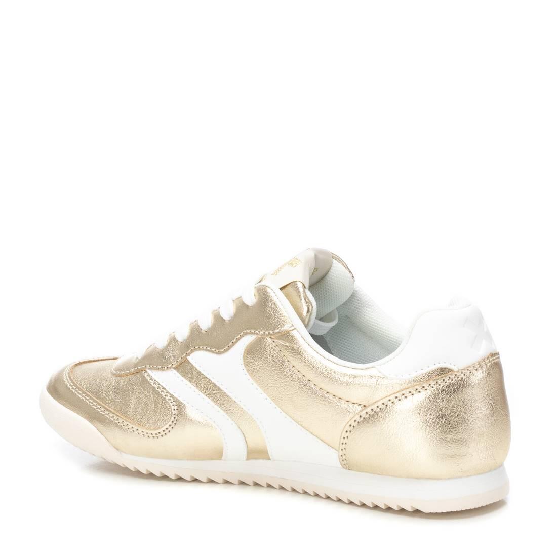 Zapatilla De Mujer Xti 144051 Oro 4/5