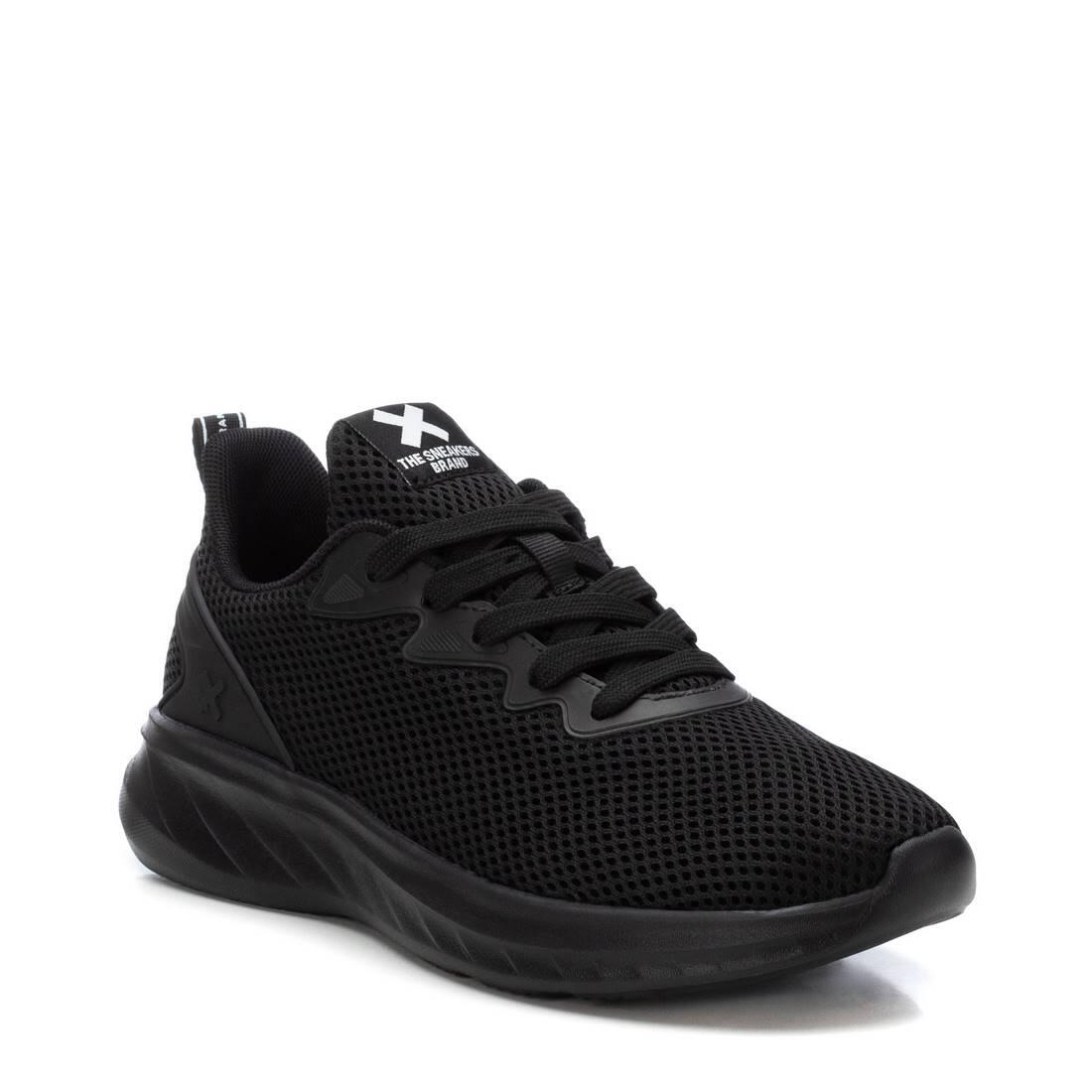 Baskets Xti modèle 143618 pour femmes 3/6