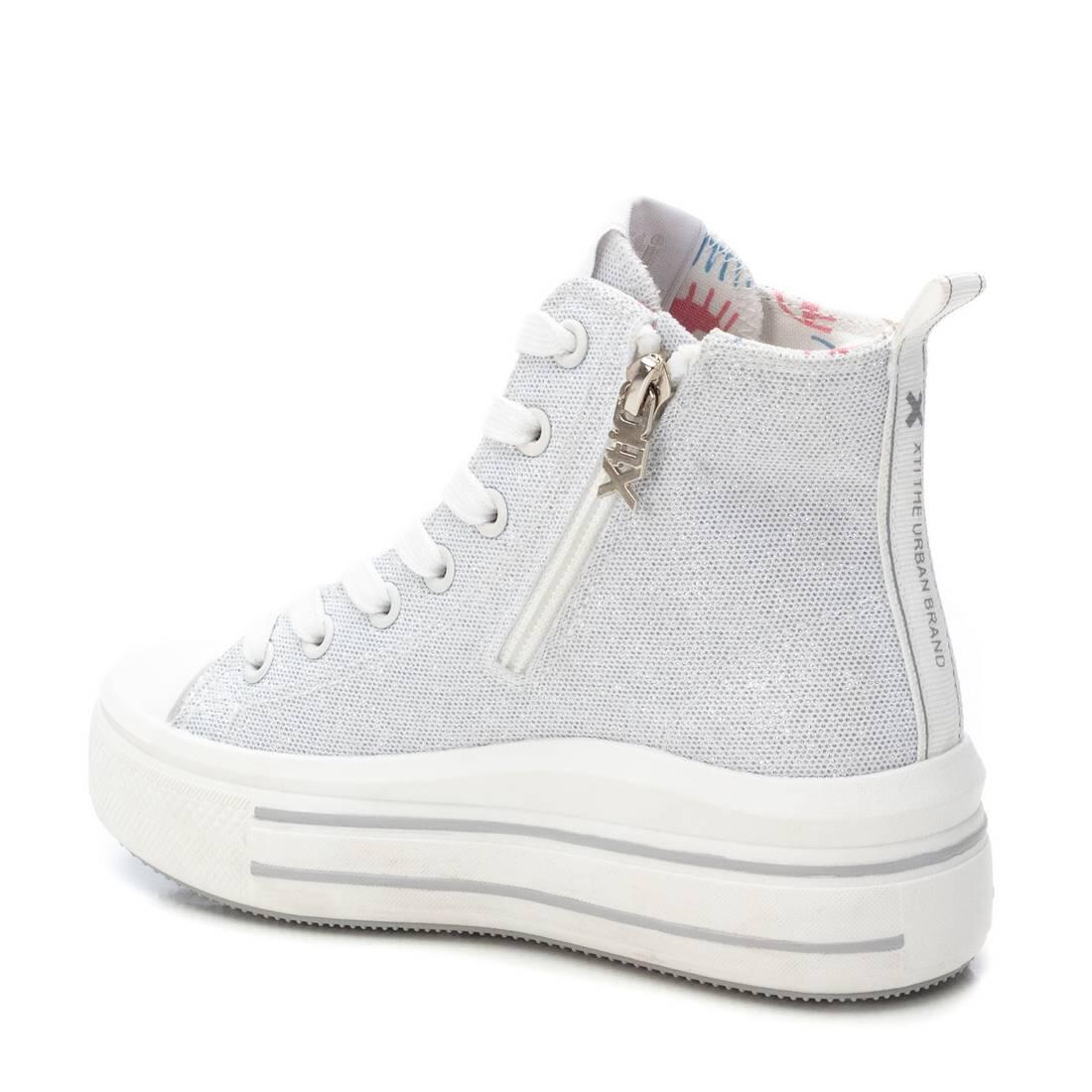 Zapatilla De Niña Xti 151225 Plata 3/6