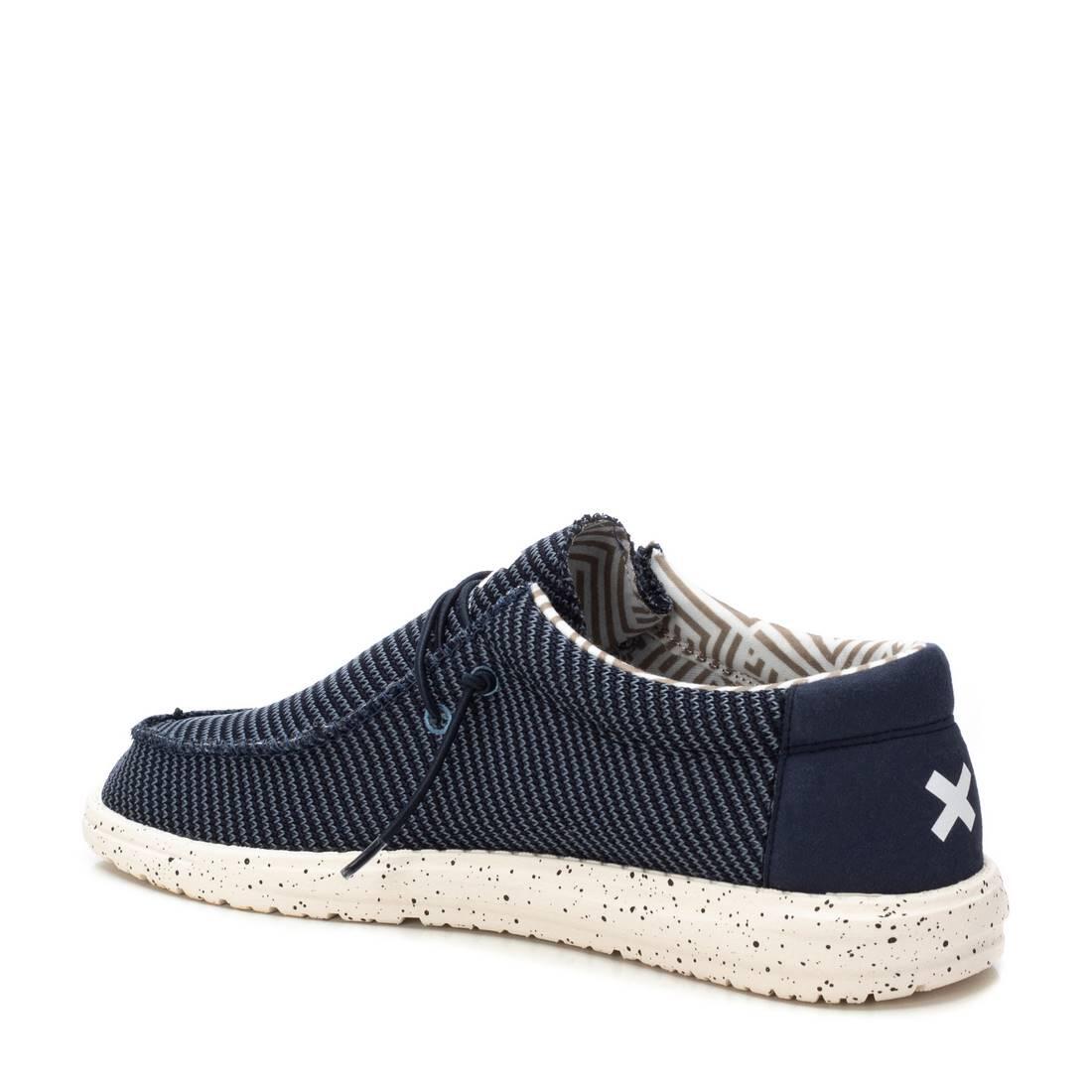 Zapatilla De Hombre Xti 143657 Navy 3/4