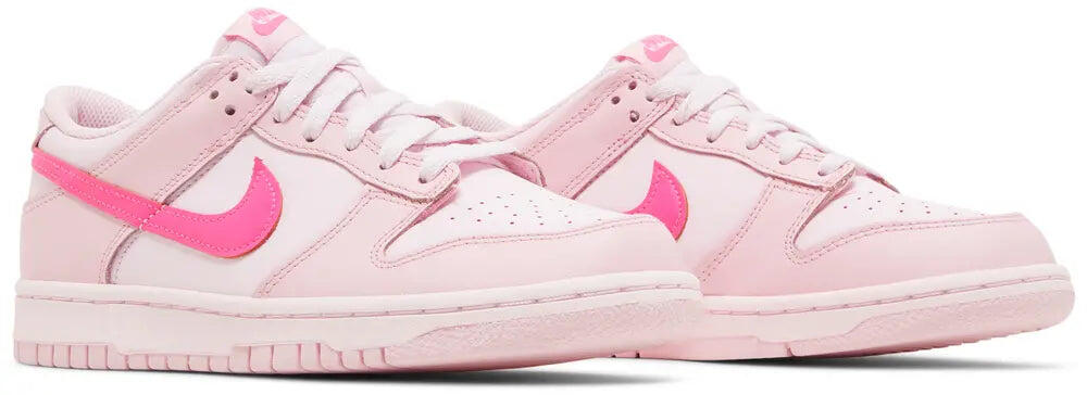 Nike Dunk low Triple Pink 3/5