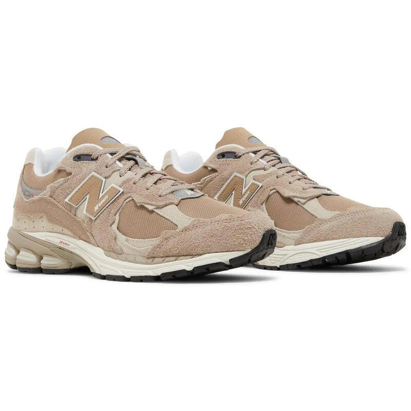 New Balance 2002R Protection Pack Beige