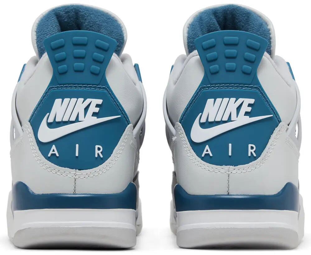 Air Jordan 4 Retro Military Blue 2/4