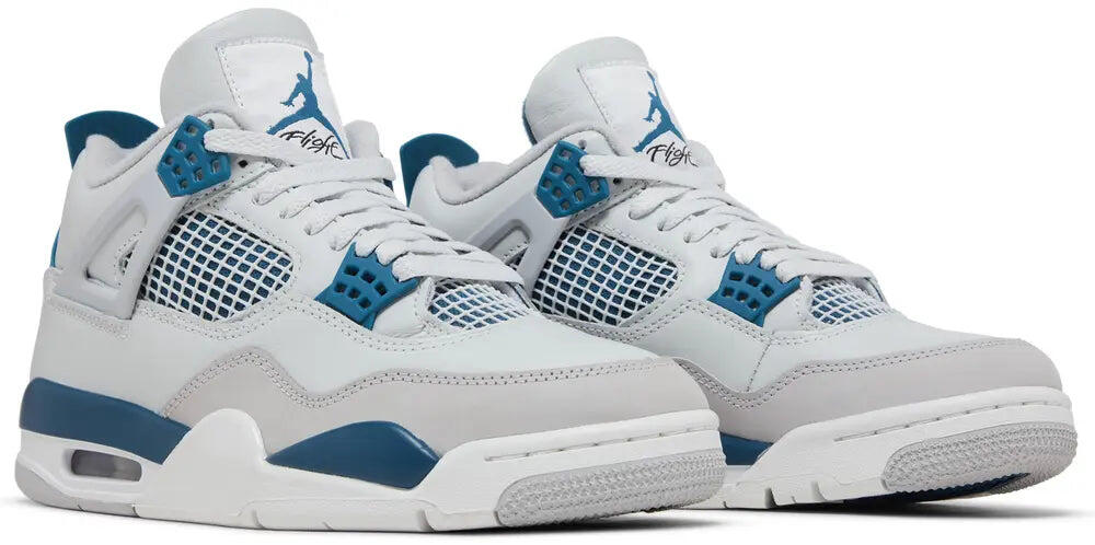 Air Jordan 4 Retro Military Blue 3/4