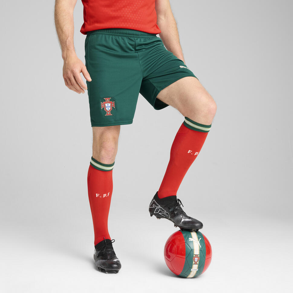 Męskie szorty Portugalia 2025 PUMA Blessing Green Sugared Almond Beige