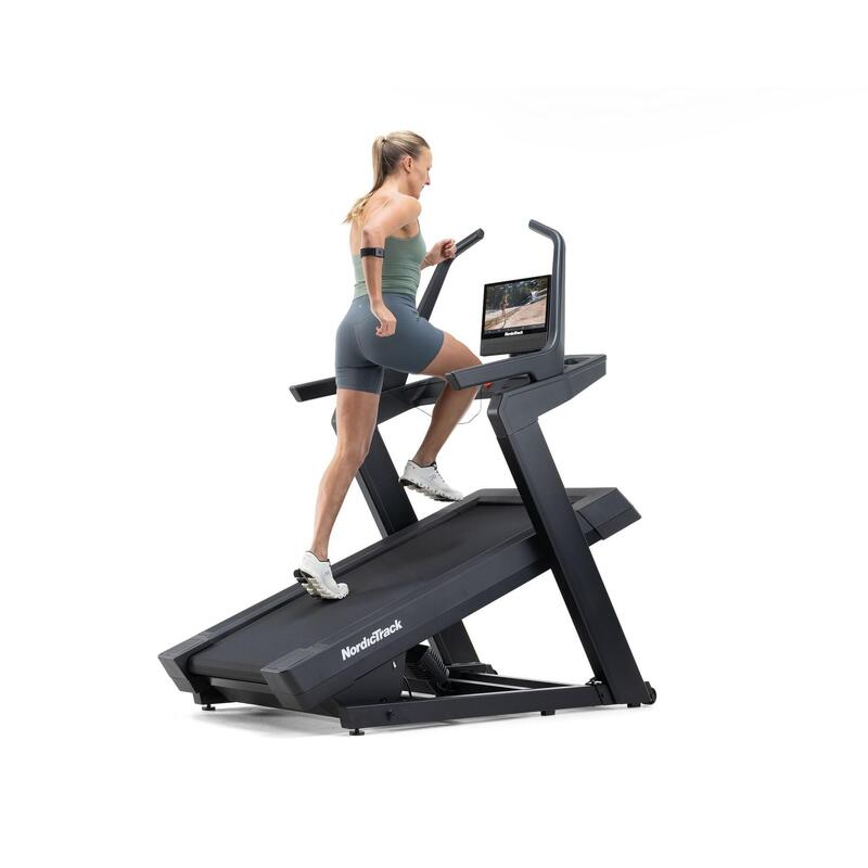 Banda de alergare Nordic Track USA incline  X16   cu inclinatie 40%