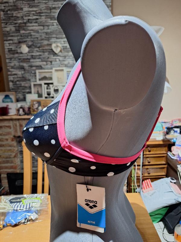 Entre Particuliers - Arena, haut de bikini, taille 36 4/5