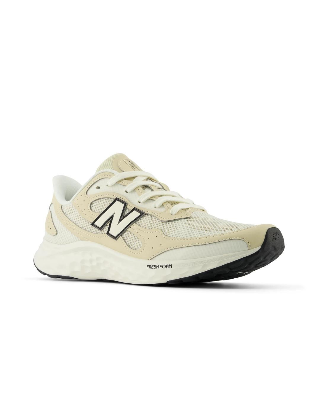 Chaussures pour homme New Balance Fresh Foam Arishi V4 Beige 3/5