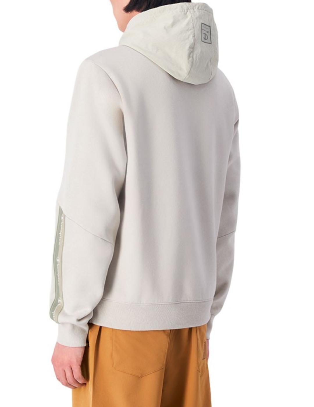 Felpe in pile con cappuccio per uomo Champion colore beige. 2/3