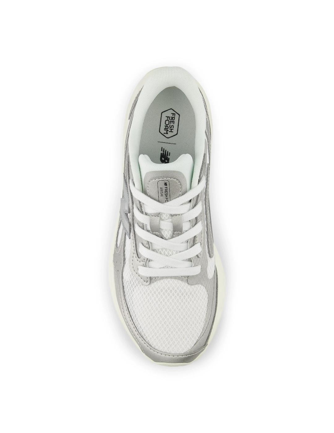 Scarpe da ginnastica per donna New Balance Fresh Foam Arishi V4 Grigie 4/5