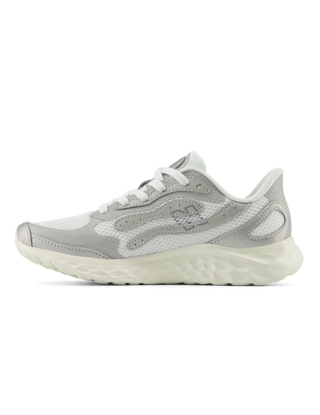 Scarpe da ginnastica per donna New Balance Fresh Foam Arishi V4 Grigie 2/5