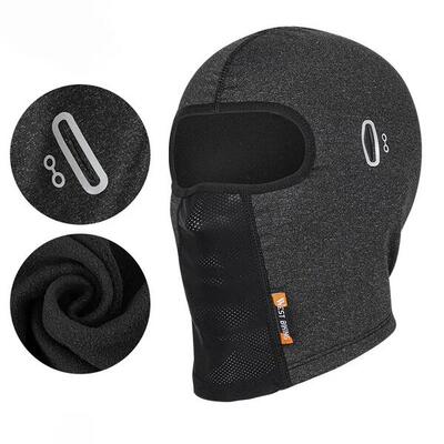 Warme. grijze. winddichte wintermuts met opening voor een bril