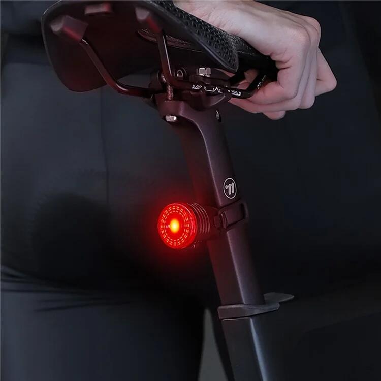 Luz traseira para bicicleta 4 modos inteligente detecção alerta 4/5