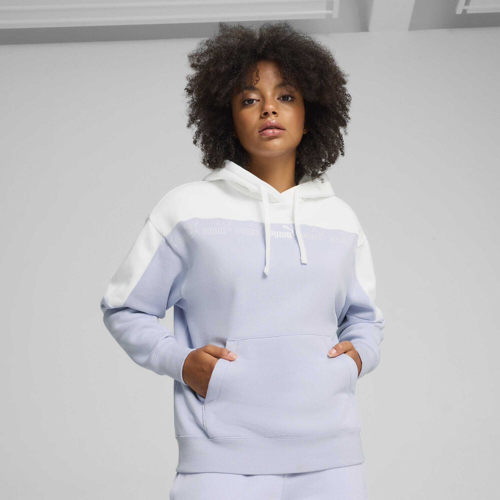 Damska bluza z kapturem Around the Block PUMA