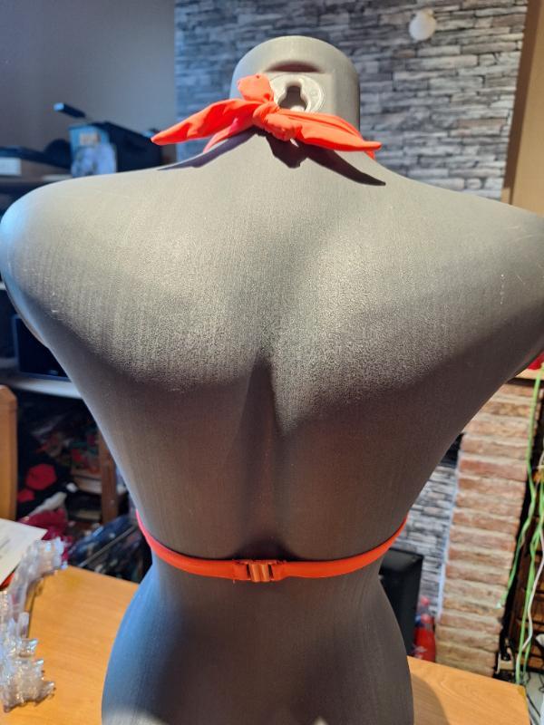 Tussen Particulieren - Up2Glide,bikinitopje,maat 40 3/5