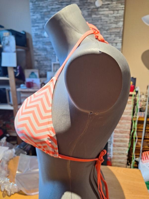 Tussen Particulieren - Up2glide bikini topje,maat 44 4/5
