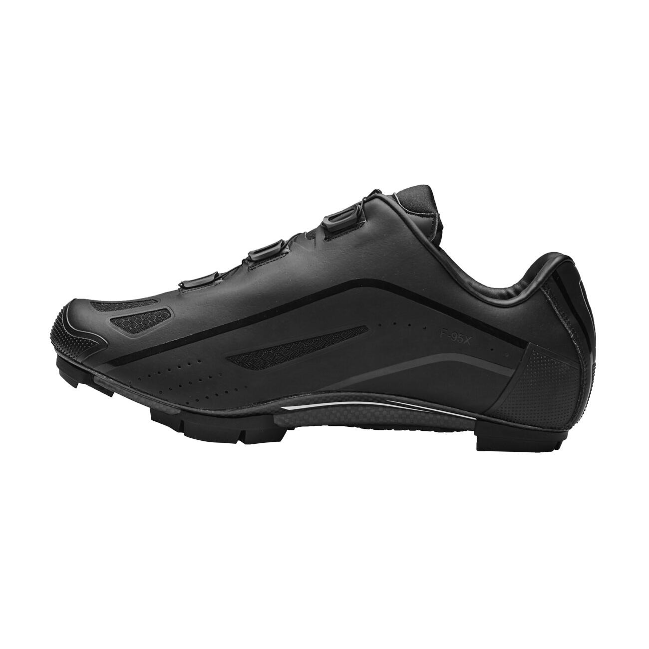 Schuhe mit fester Rändel-Sohle FLR Elite F95X 4/6