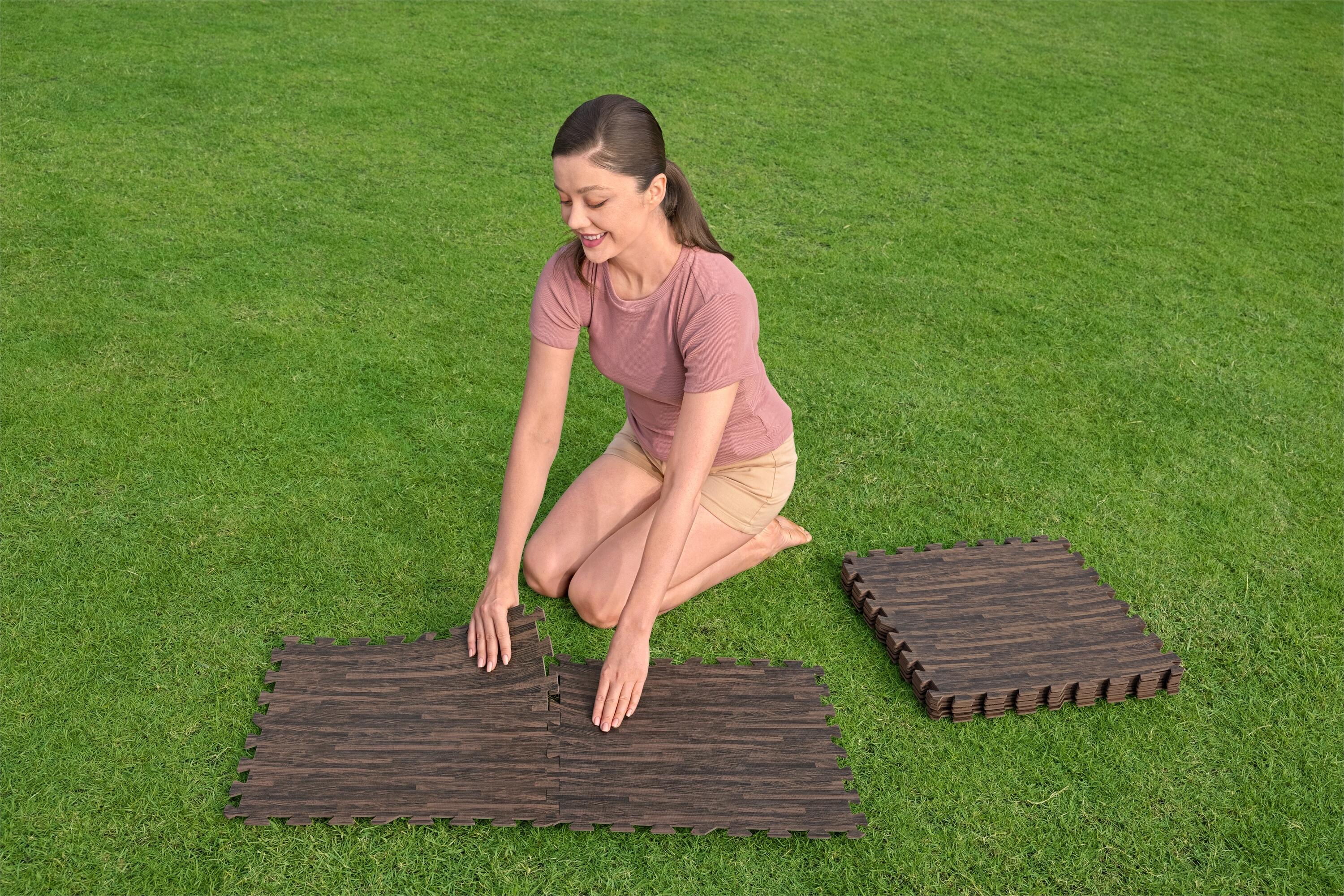 Bestway Lot de 12 tapis de sol pour piscine et spa - 50 x 50 cm - décor bois 5/7