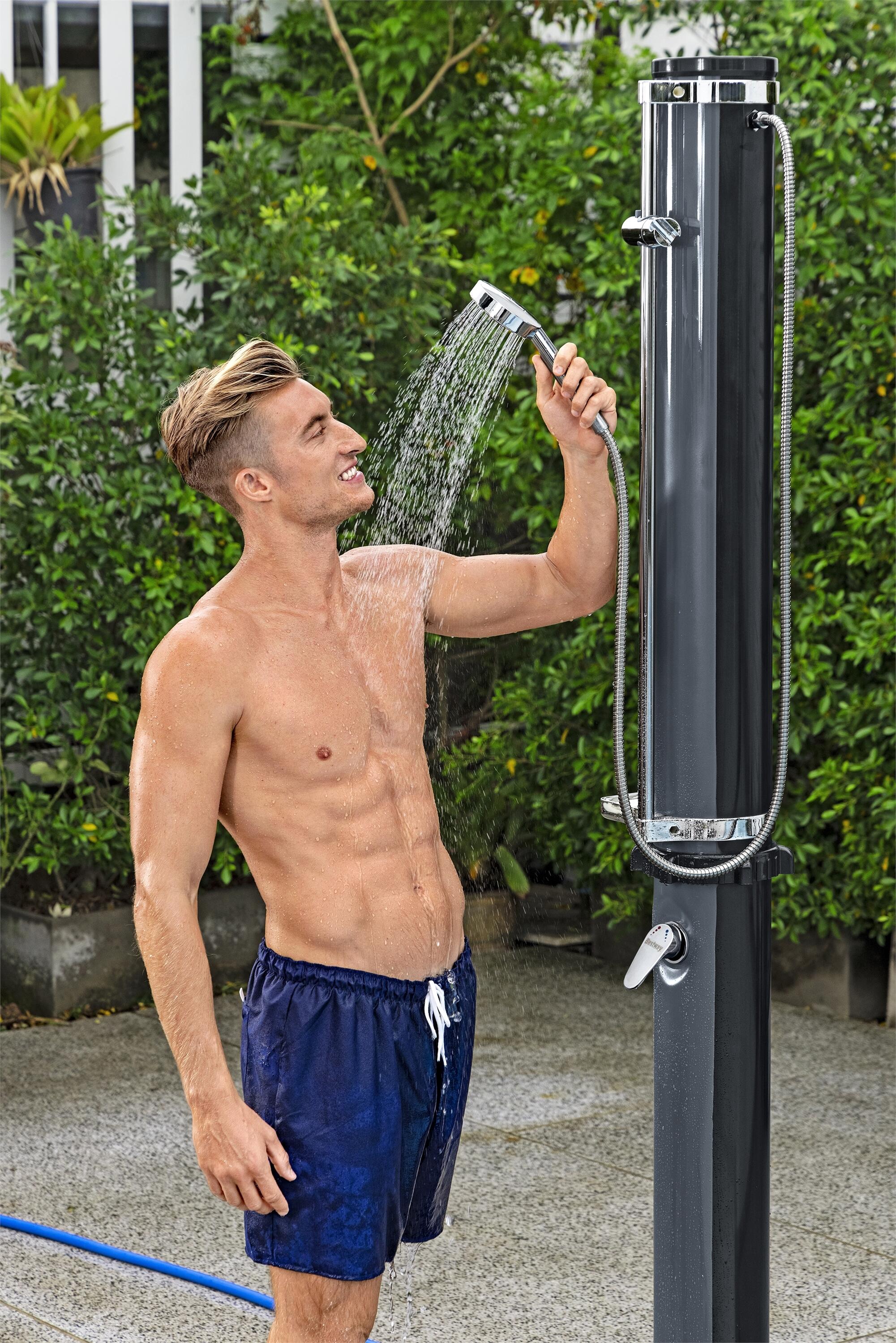 Bestway 58696 Doccia solare da giardino SolarFlow con serbatoio da 35 L 4/7