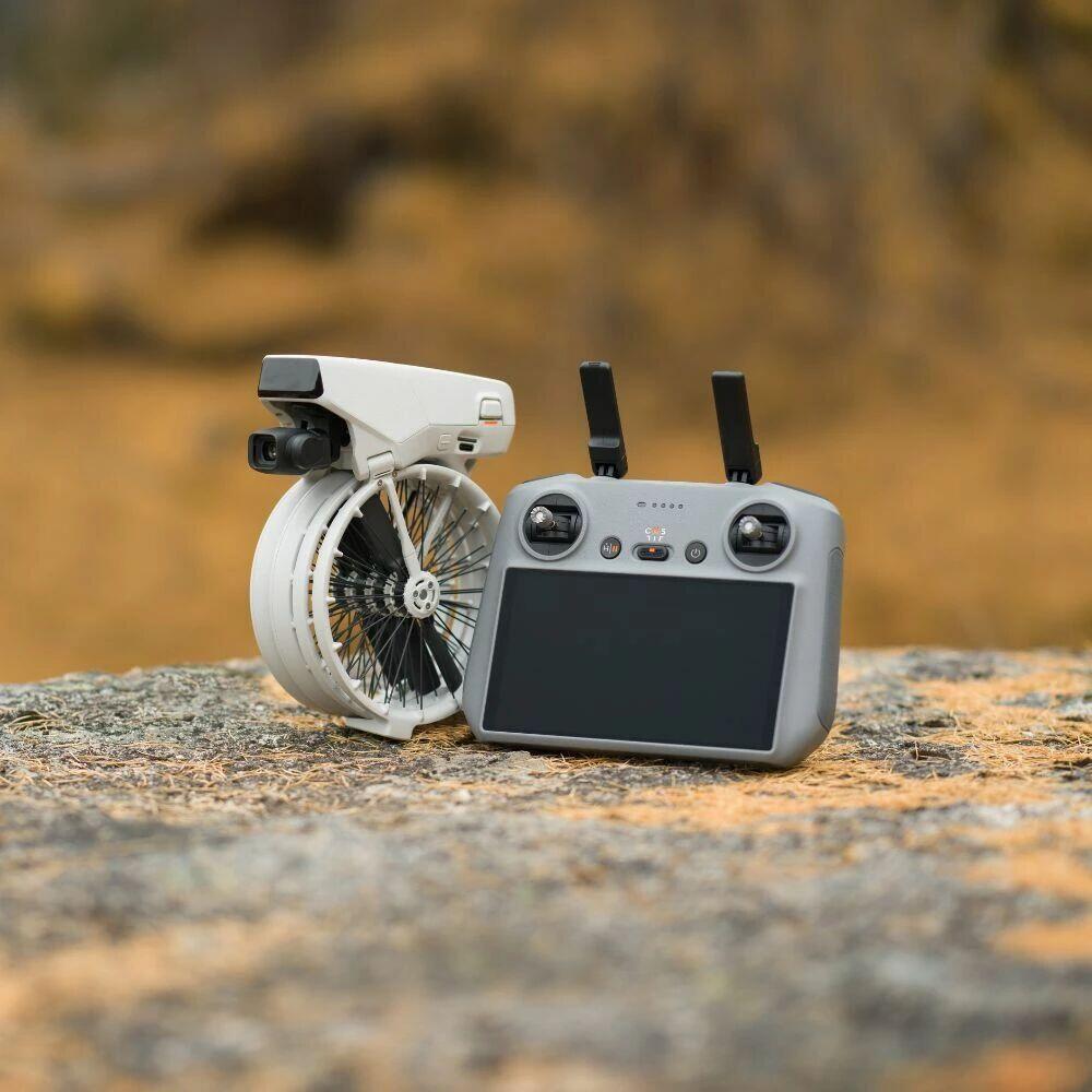 DJI Flip Drohne mit DJI RC 2 Fernsteuerung 5/7