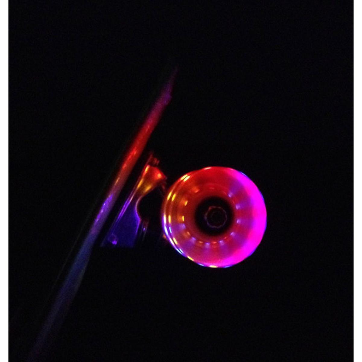 Enero Plastik-Skateboard mit LED-Rädern 5/7