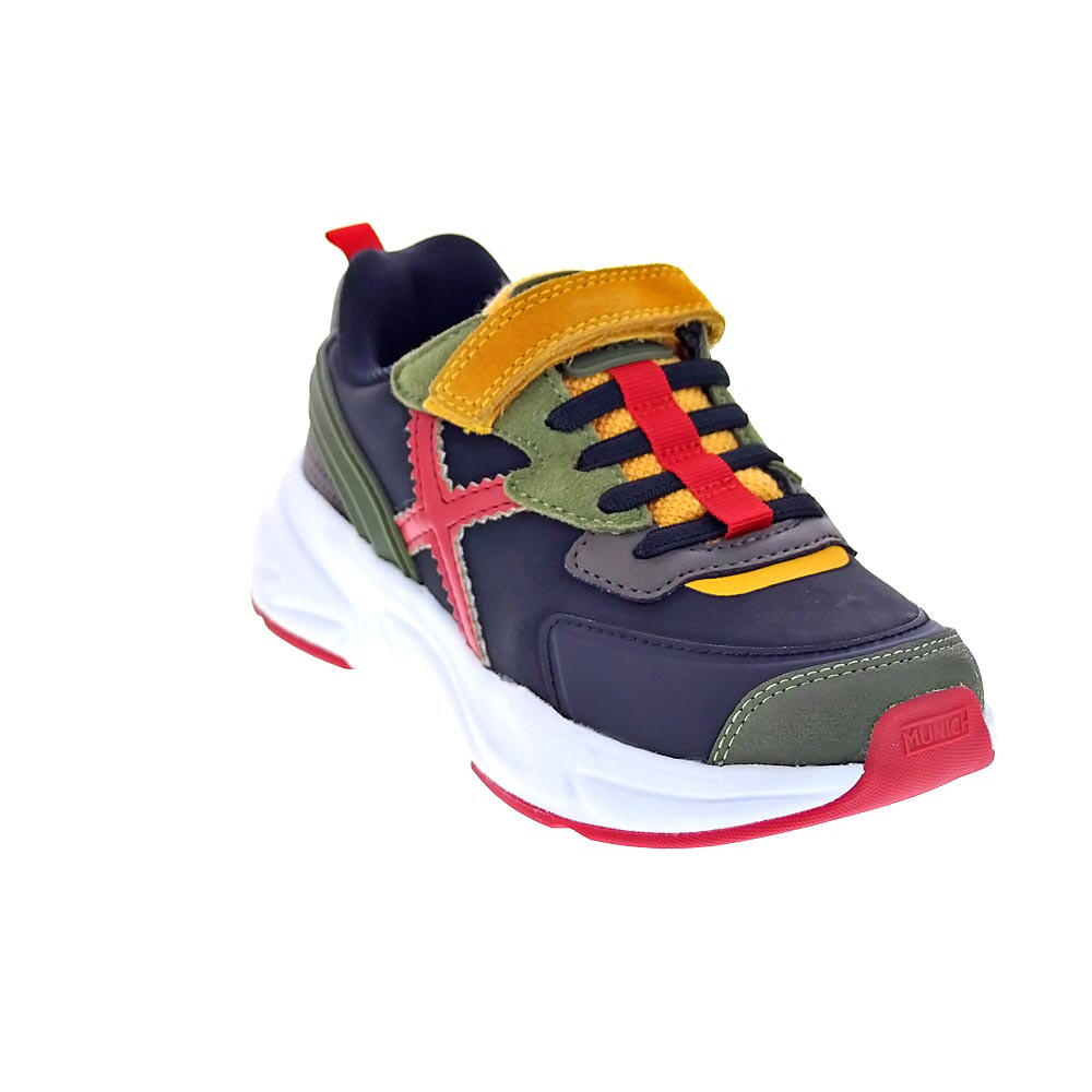 Schoen Munich model 8890095 voor jongens 4/5