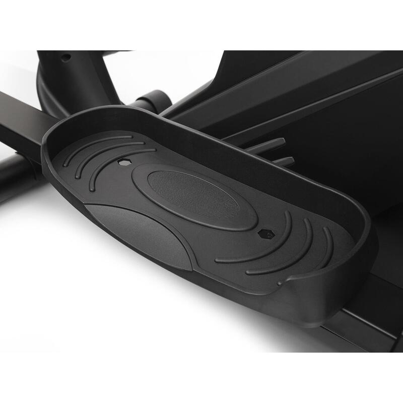 Crosstrainer Zipro Heat 32 weerstandsniveaus iConsole+ Kinomap aangesloten