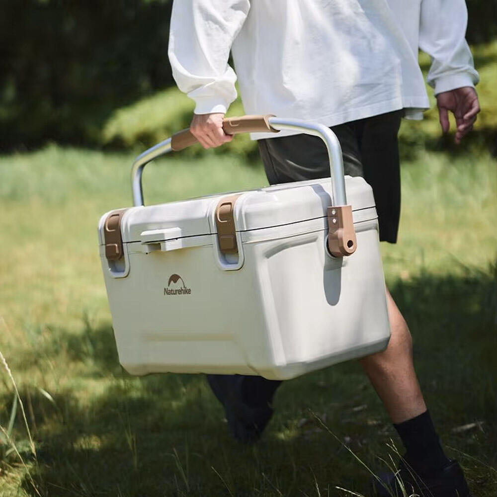 Nevera Térmica rigida para playa y camping - 32L Beige Ligera 5/7