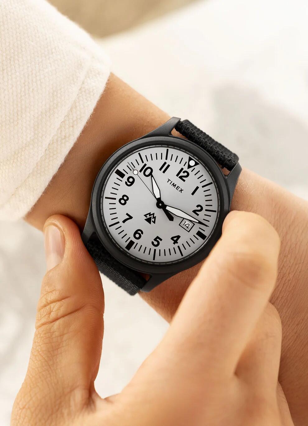 Timex Analogique Montre Noir/Gris TW2W34700 6/6