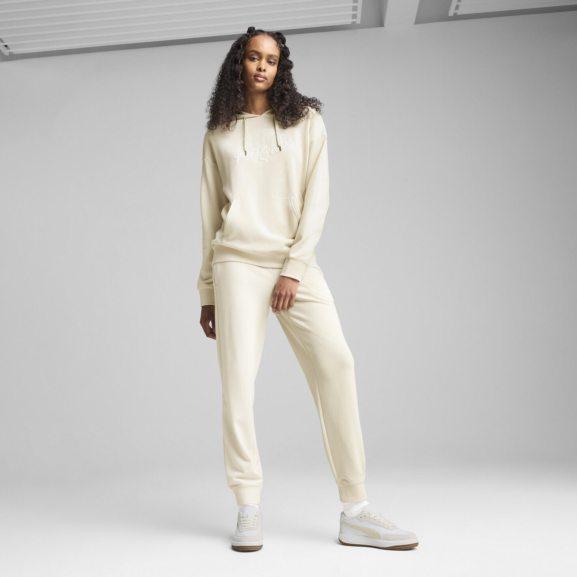 Damskie wygodne spodnie dresowe PUMA CLASS PUMA Alpine Snow White 4/7