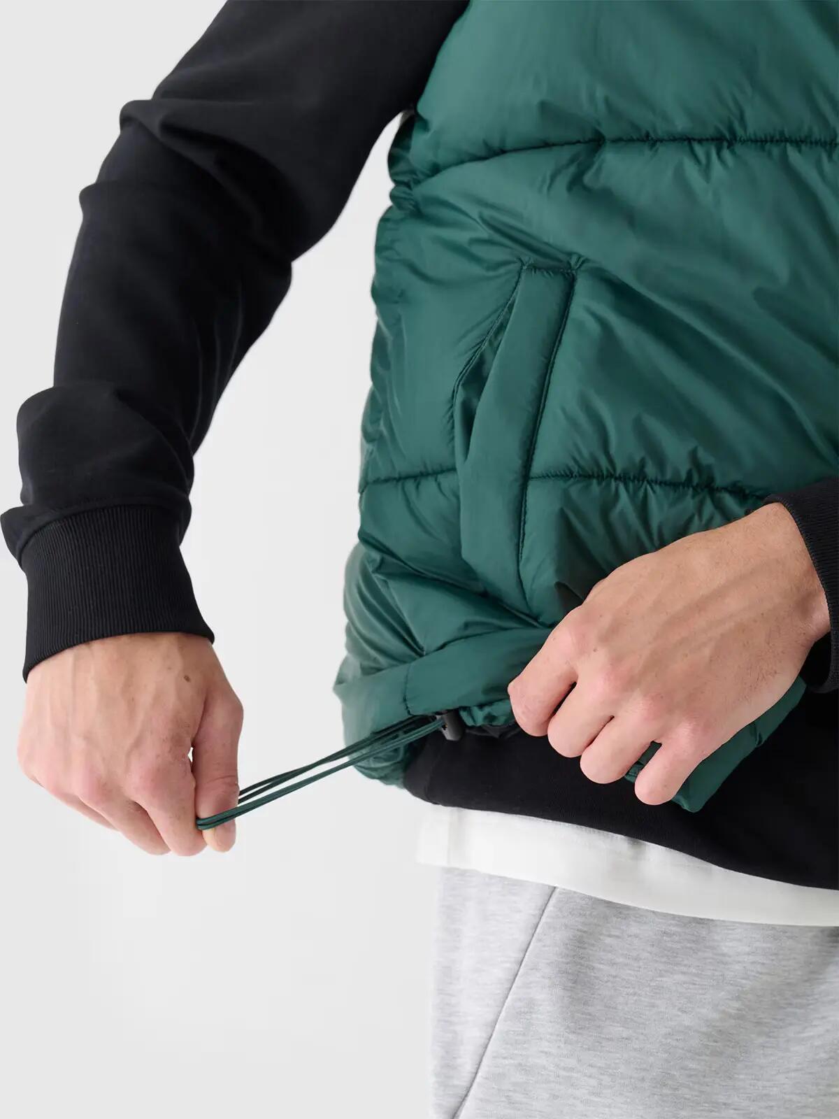 Vestă matlasată 4F bărbați, umplutură sintetică hidrofobă, verde, S. 4/6
