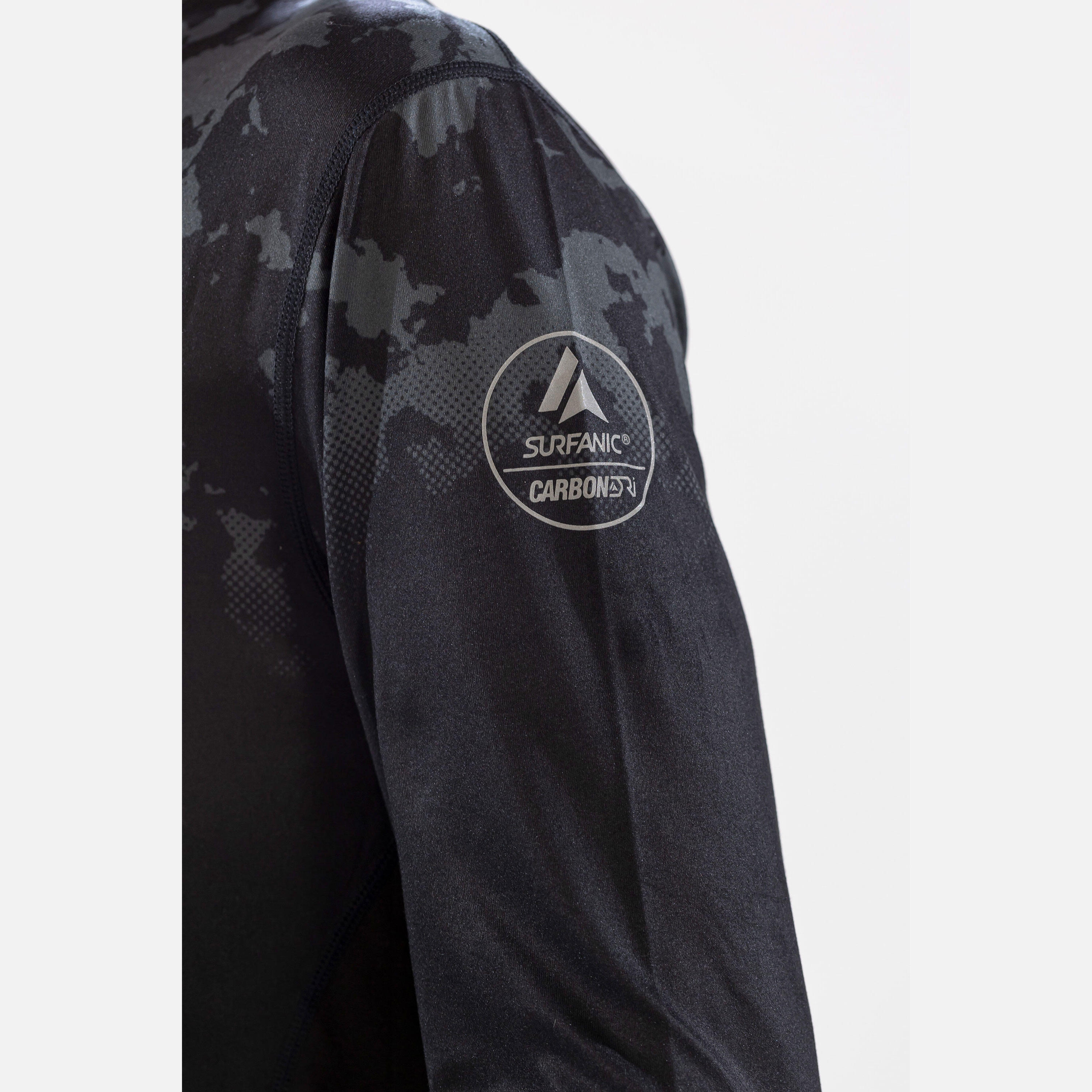 CarbonDri Bodyfit Broken Map Mens Crew Neck Black 7/7