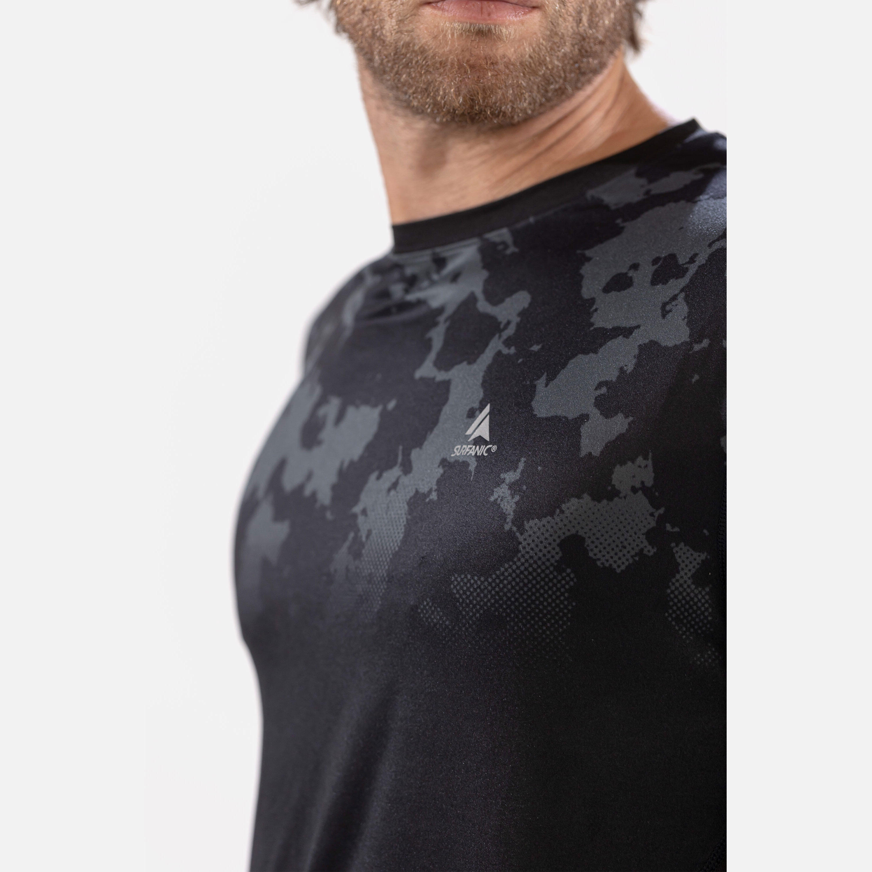 CarbonDri Bodyfit Broken Map Mens Crew Neck Black 6/7