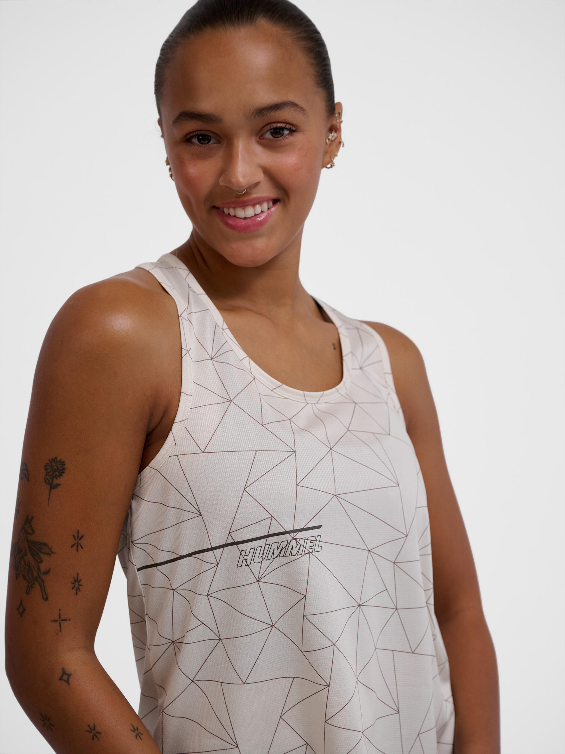 Instap T-Shirt Hmlcourt Padel Dames 4/7