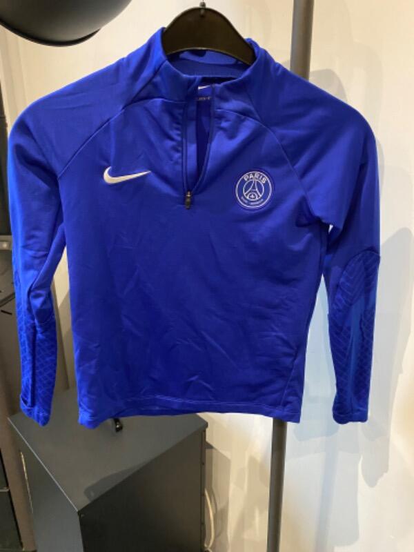 NIKE picture