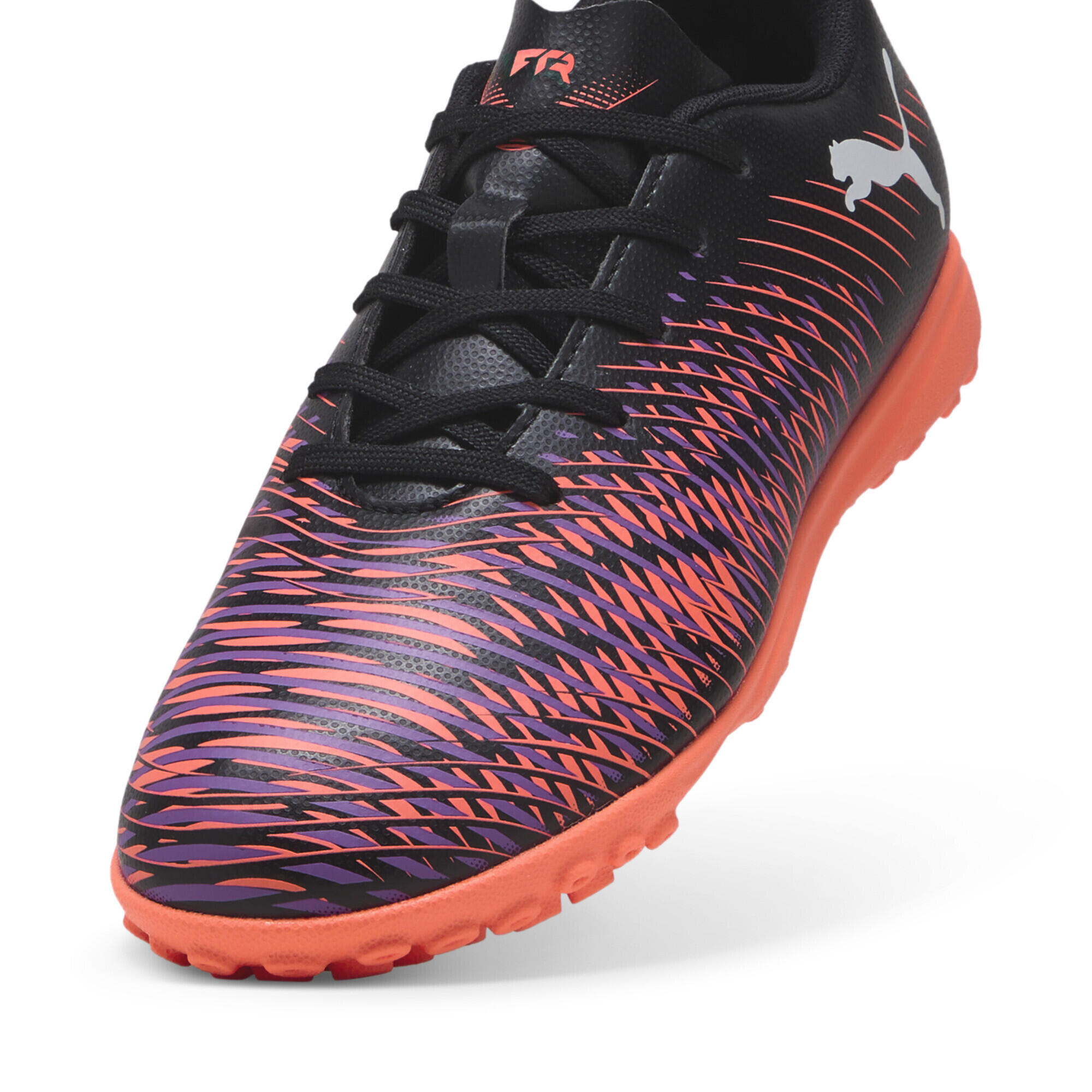Scarpe da calcio FUTURE 8 PLAY TT per ragazzi PUMA 6/7