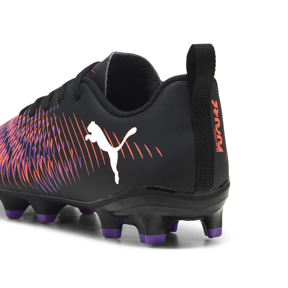 Młodzieżowe buty piłkarskie FUTURE 8 PLAY FG/AG PUMA Black White Glowing Red