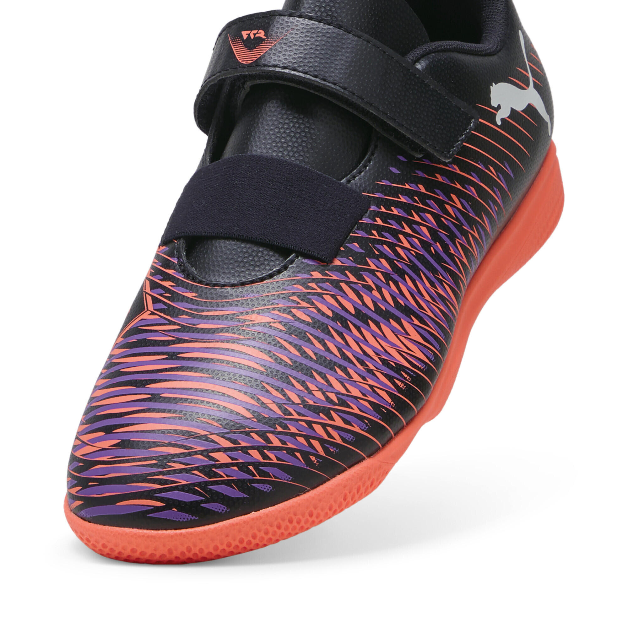 Scarpe da calcio FUTURE 8 PLAY TT V per ragazzi PUMA Black White Glowing Red 6/7