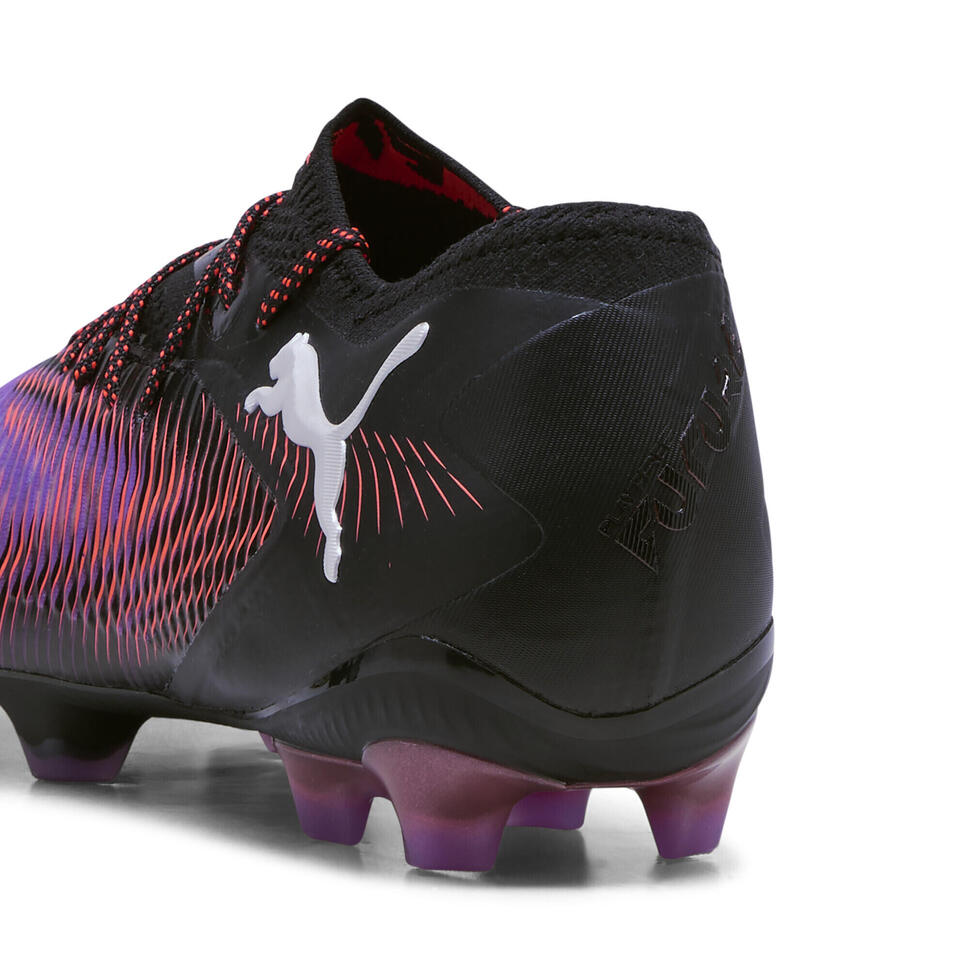Buty piłkarskie FUTURE 8 ULTIMATE FG niskie PUMA Black White Glowing Red