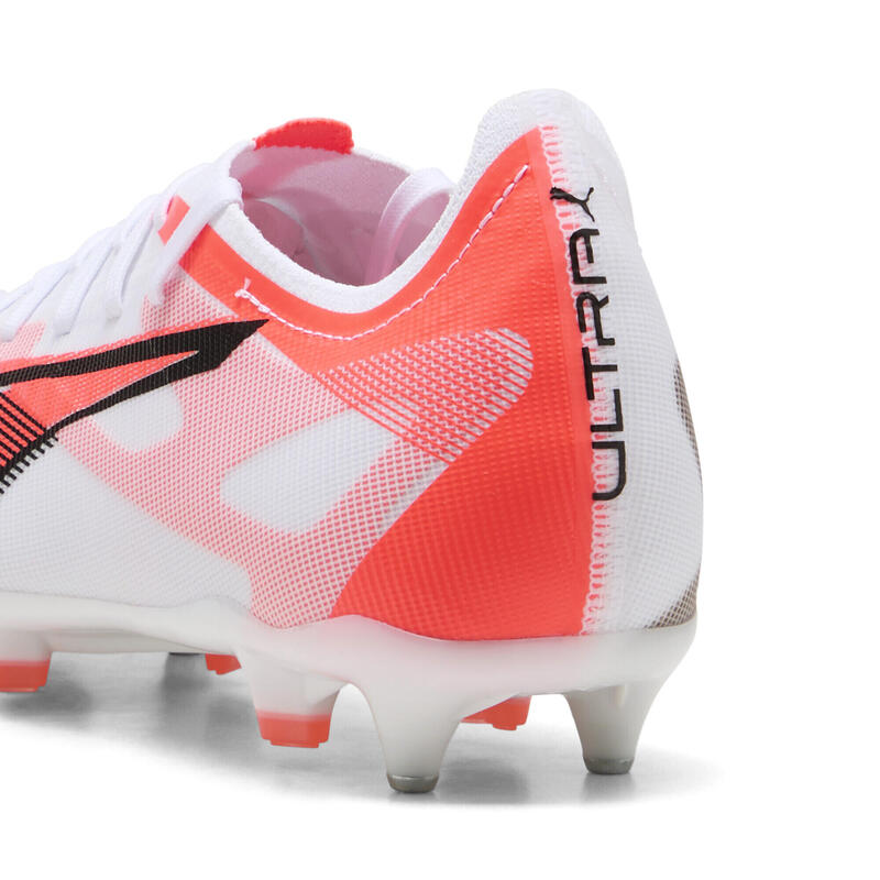 Ghete Fotbal adulți Design Ușor Ultra 5 Match MxSG PUMA White Black Glowing Red