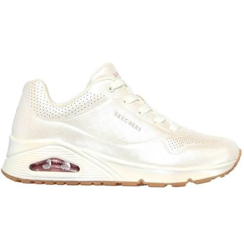 SKECHERS picture