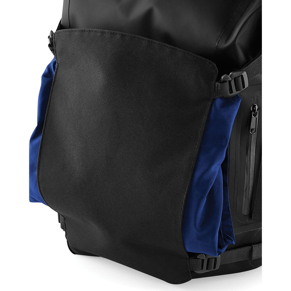 Submerge 25 Litre Waterproof Backpack/Rucksack (Black/Black) 2/4