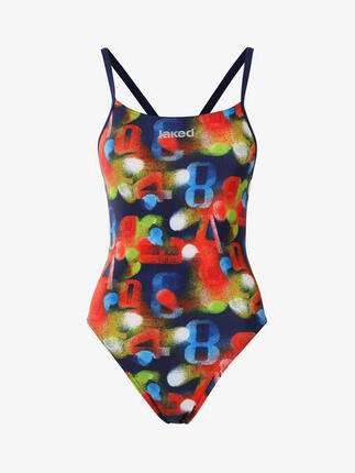 Maillot de bain noir mat pour femme. natation synthétique