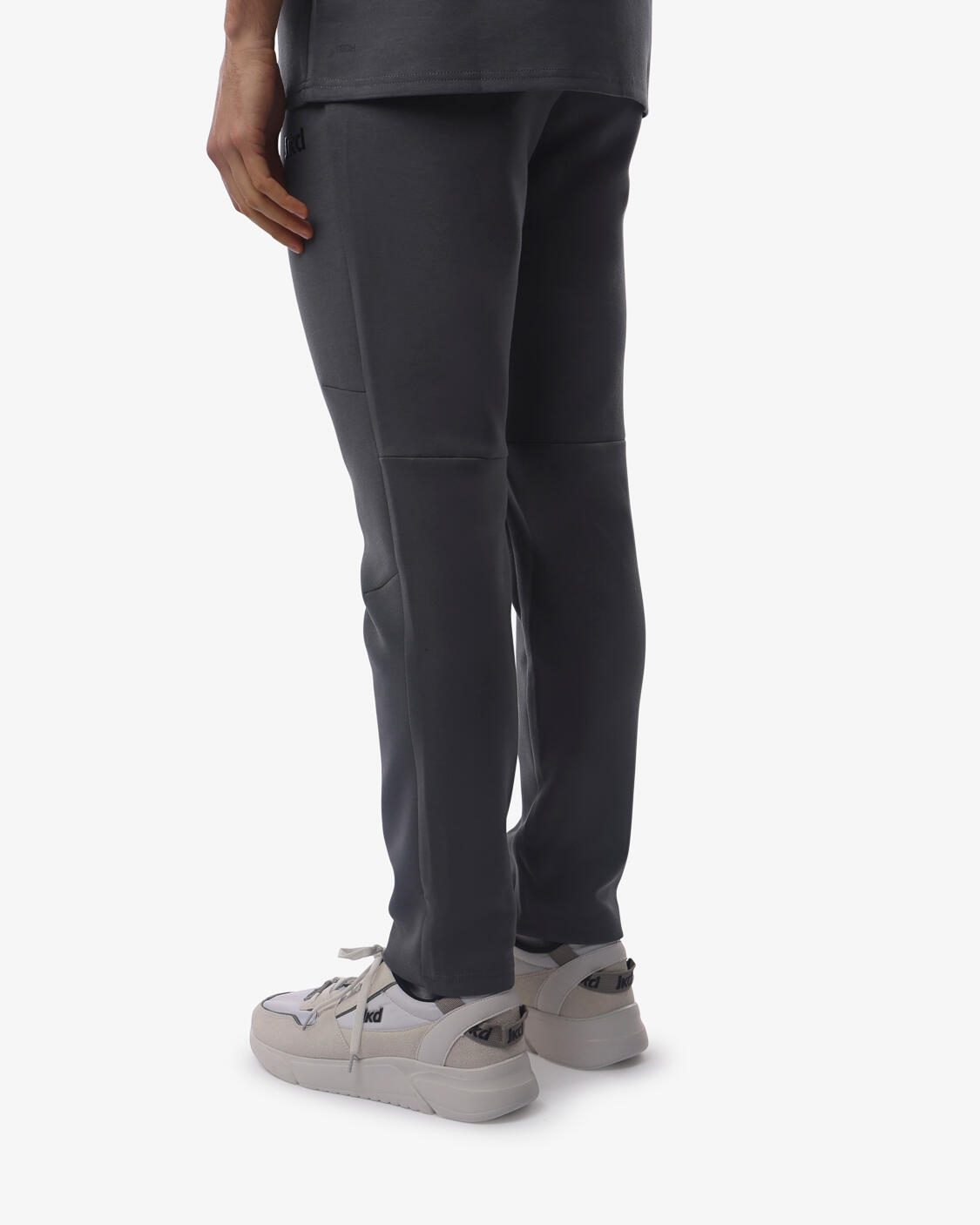 pantaloni  grigio scuro da uomo in mat. sintetico da fitness 2/5