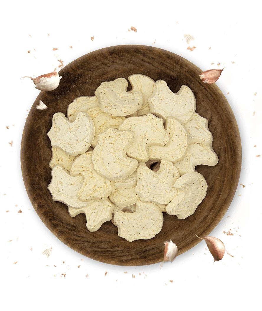 Equi Snack biscotti per cavalli all'aglio con confezione richiudibile 2/3