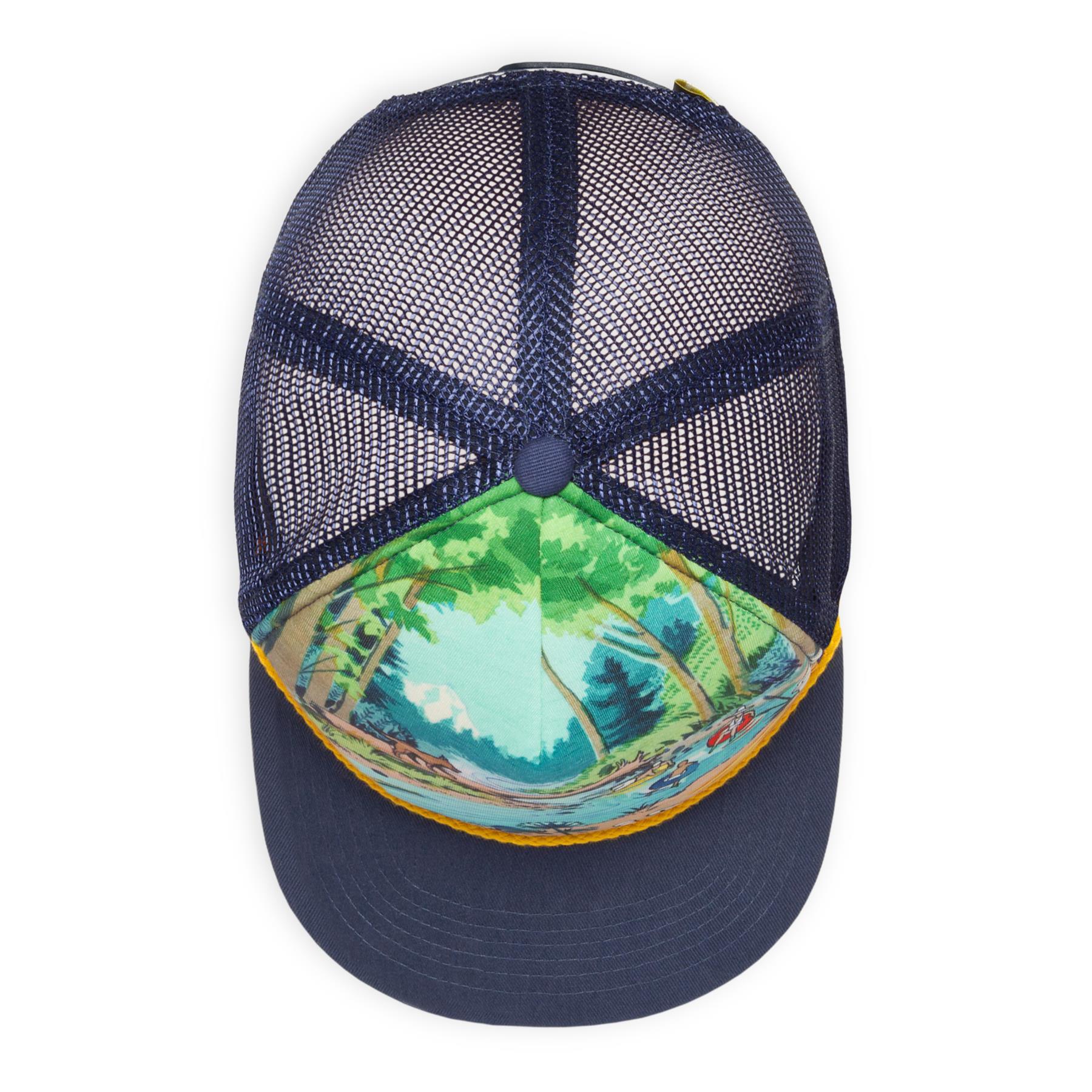 Artist Series Cooling Trucker Cap 3/7
